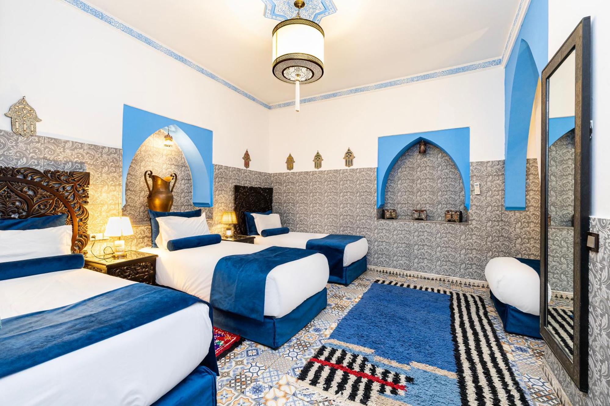 رياض لوزيا فندق مبيت وإفطار 4*
