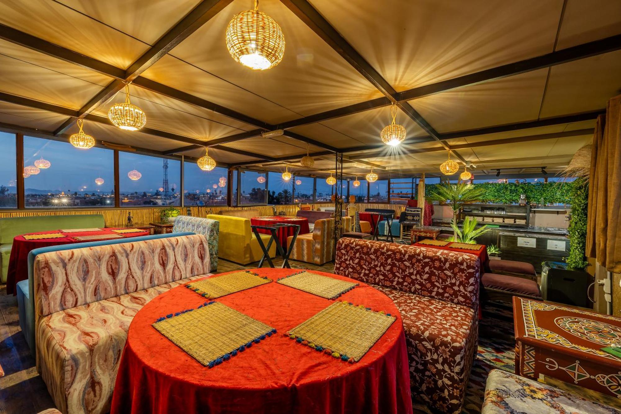 فندق مبيت وإفطار رياض لوزيا 4*