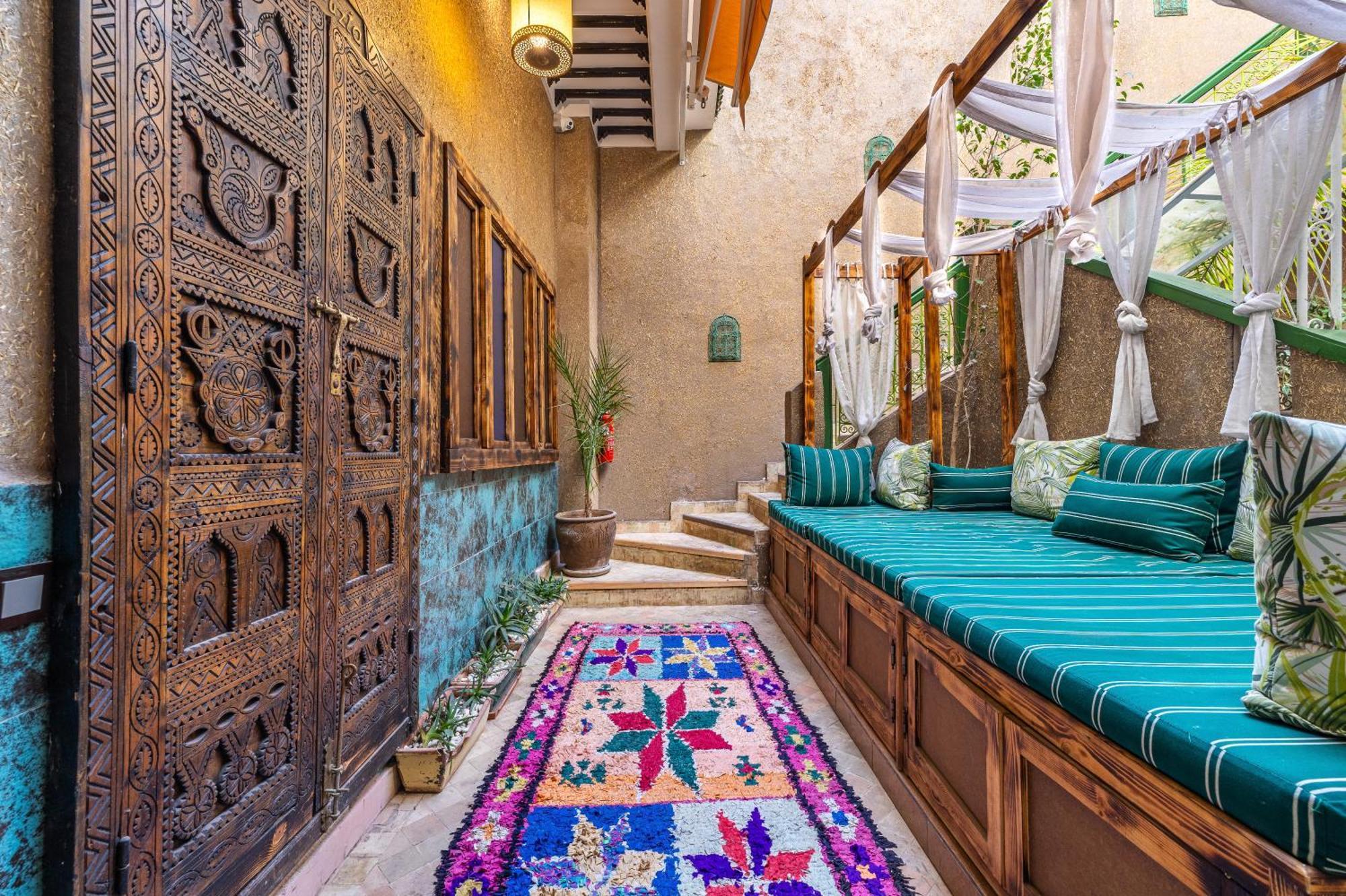 رياض لوزيا فندق مبيت وإفطار 4*